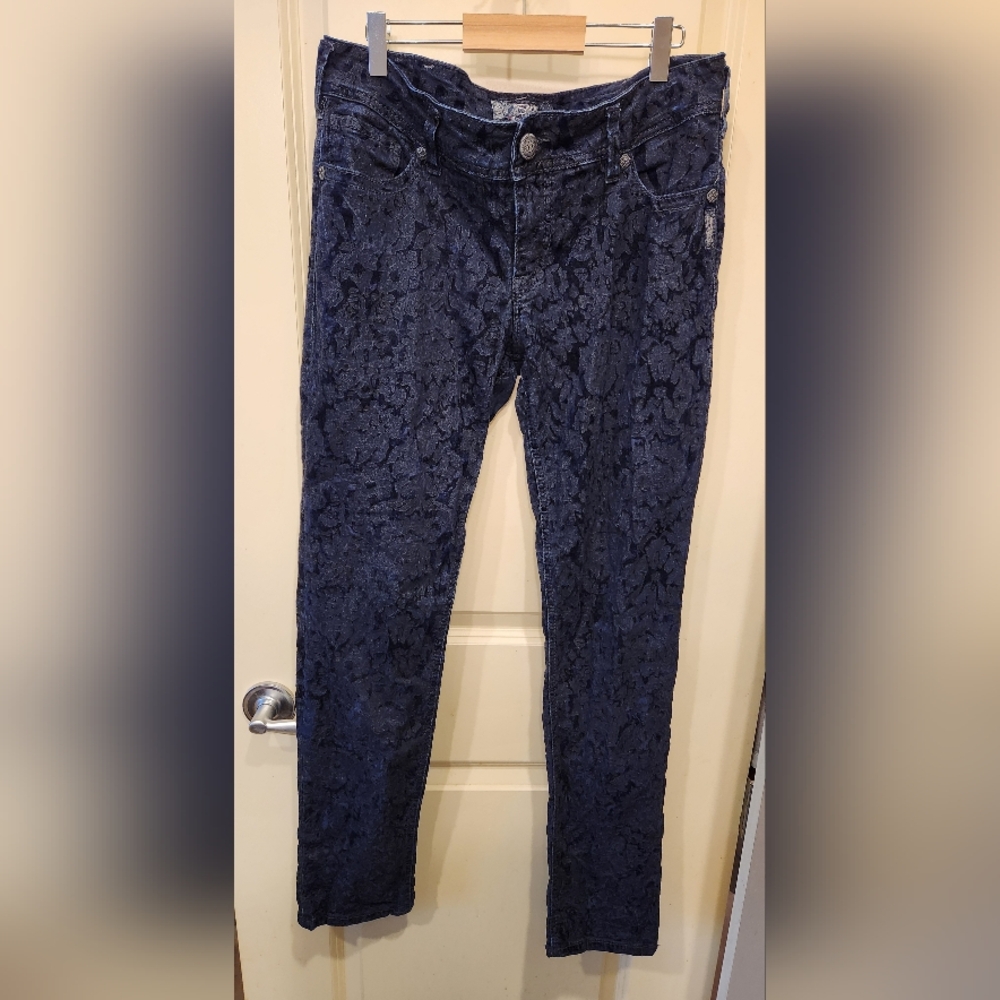 Silver Jeans Suki Skinny in Blue Denim